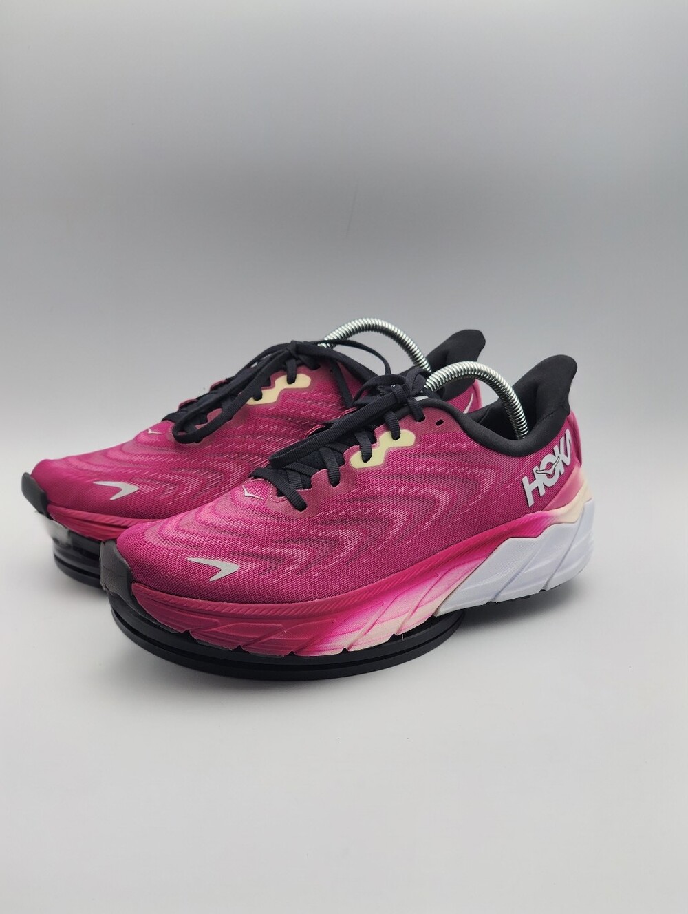 Hoka Arahi 6 Festival Fuchsia Impatiens Pink Womens Shoes Size 10 B 1123195 FFIR